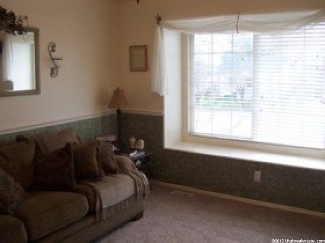 2425 S Main St, Clearfield, UT 84015 — photo 2