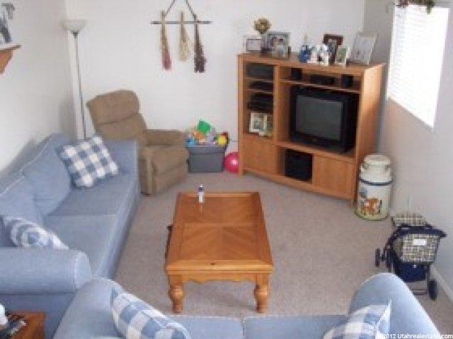 2425 S Main St, Clearfield, UT 84015 — photo 5