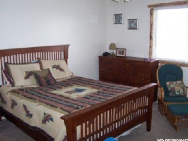 2425 S Main St, Clearfield, UT 84015 — photo 6