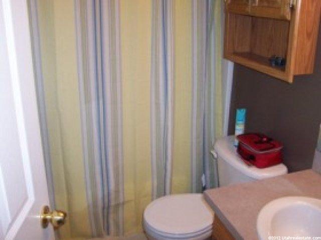 2425 S Main St, Clearfield, UT 84015 — photo 7