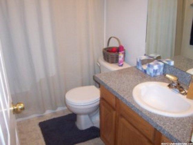 2425 S Main St, Clearfield, UT 84015 — photo 8