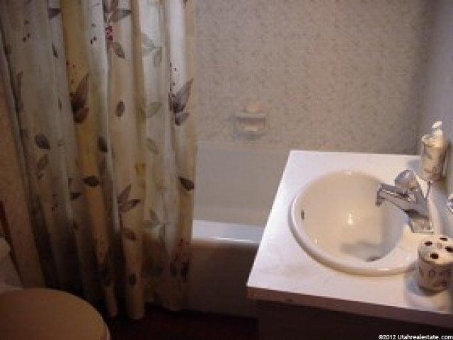 475 Ogden Cyn, Ogden, UT 84401 — photo 7