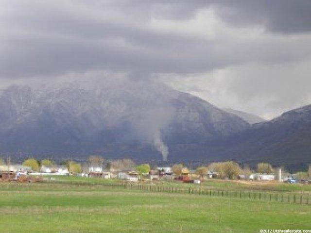 360 W North St, Harrisville, UT 84404 — photo 6