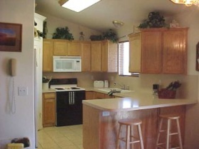 360 W North St, Harrisville, UT 84404 — photo 7