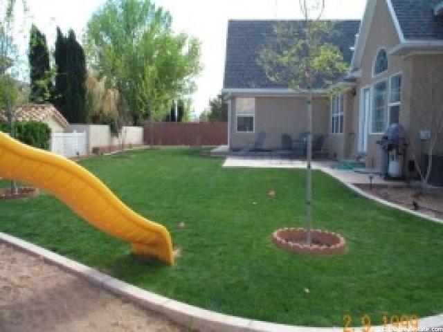 1121 Wesley Powell Dr, Bloomington, UT 84790 — photo 5