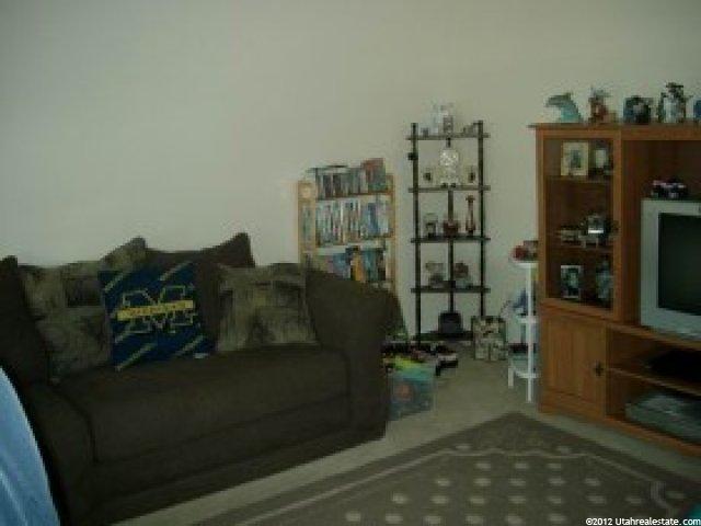 172 E 2400 S, Clearfield, UT 84015 — photo 2