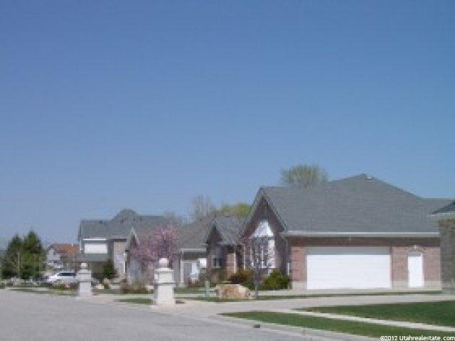 283 W 5700 S #16, Washington Terrace, UT 84405 — photo 11