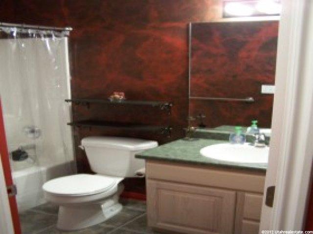 2708 S Main St, Nibley, UT 84321 — photo 2