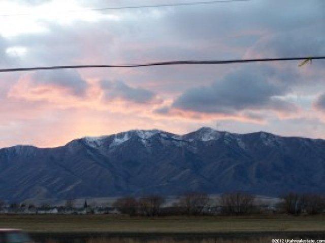 2708 S Main St, Nibley, UT 84321 — photo 4