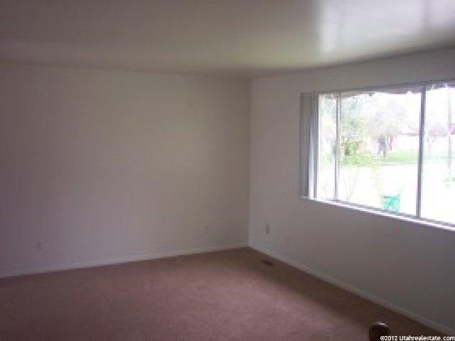 728 E 600 N, Layton, UT 84041 — photo 2