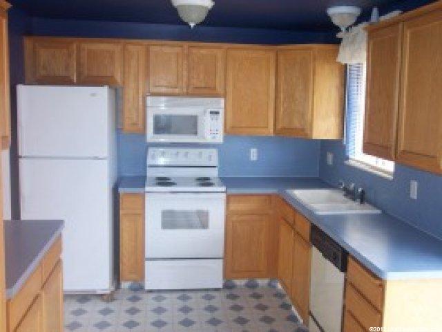 728 E 600 N, Layton, UT 84041 — photo 4