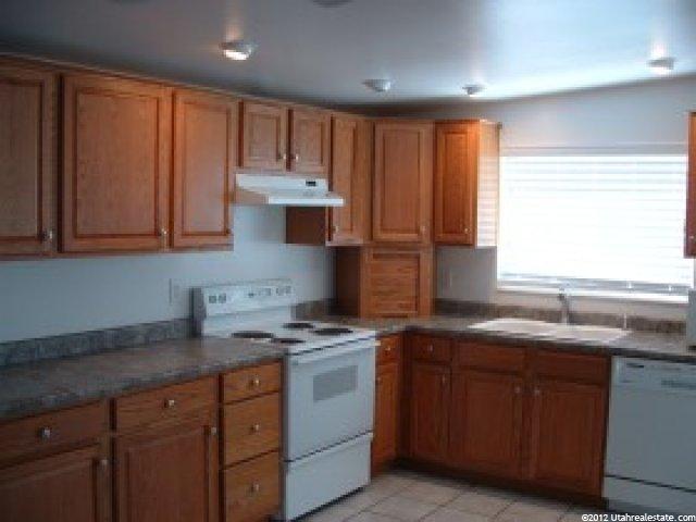 15 E 500 N, Kaysville, UT 84037 — photo 3