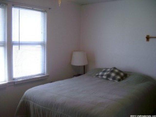3855 Grandview Dr, Ogden, UT 84403 — photo 2