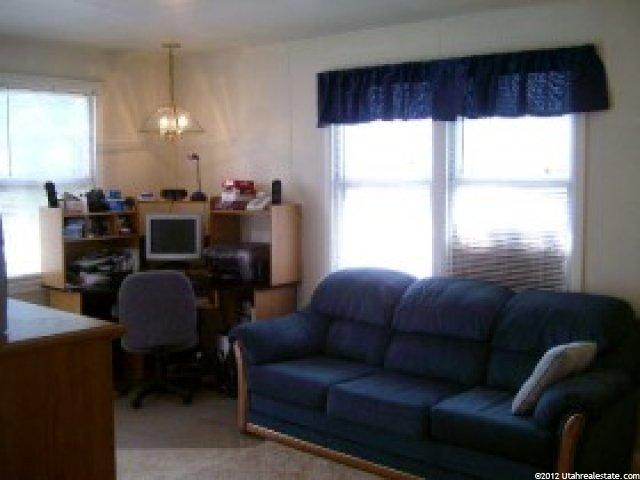 3855 Grandview Dr, Ogden, UT 84403 — photo 3