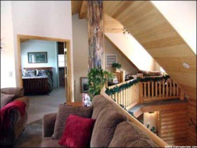 2439 S Cave Hollow Way E, Bountiful, UT 84010 — photo 4