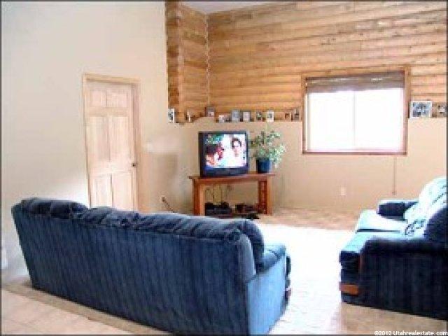2439 S Cave Hollow Way E, Bountiful, UT 84010 — photo 10
