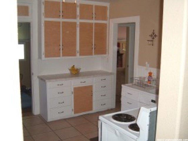537 E Center St, Richfield, UT 84701 — photo 7