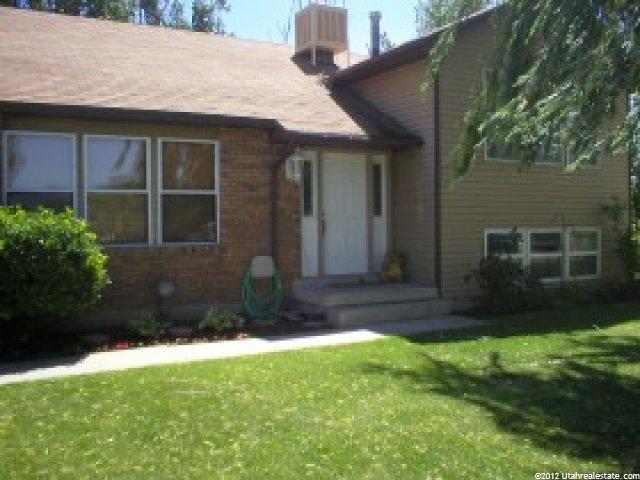 522 W 1060 N, Clinton, UT 84015 — photo 2