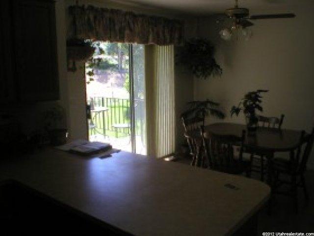 522 W 1060 N, Clinton, UT 84015 — photo 9