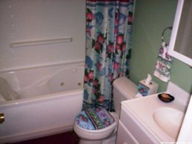 4308 S 2675 W, Roy, UT 84067 — photo 9