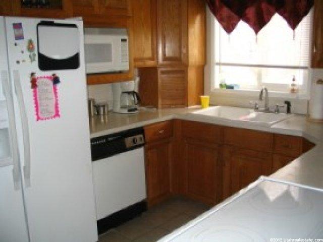 4350 S 375 E, Washington Terrace, UT 84405 — photo 5