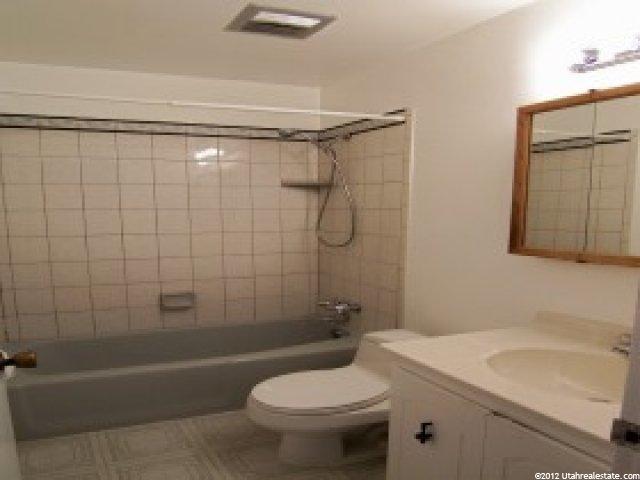 2665 S 400 E, Bountiful, UT 84010 — photo 11