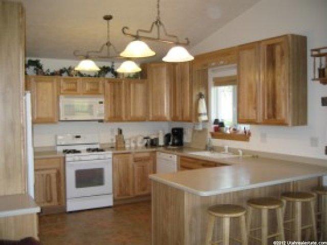 290 E 100 N, Mona, UT 84645 — photo 4