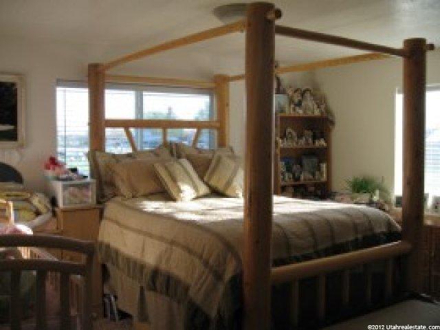290 E 100 N, Mona, UT 84645 — photo 6