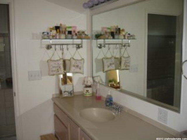 290 E 100 N, Mona, UT 84645 — photo 7