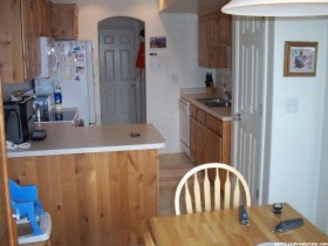 652 W 800 N #17, Clinton, UT 84015 — photo 6
