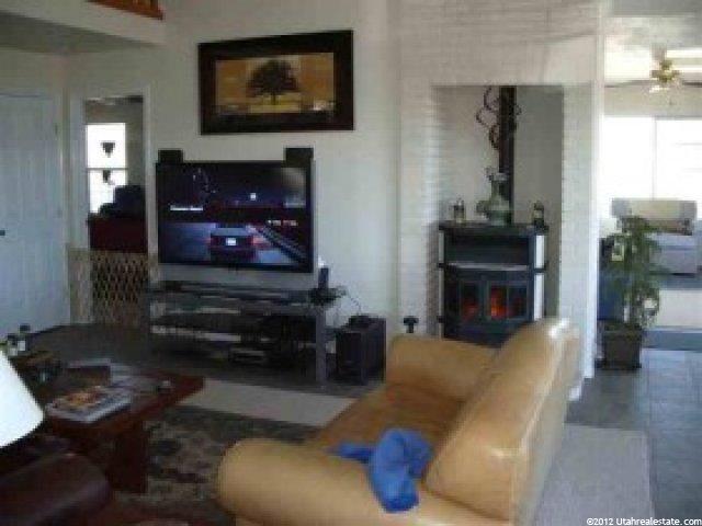 159 S Cliff Rose Dr, Brookside, UT 84782 — photo 4