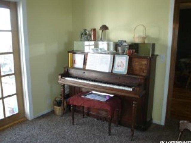 111 E 8900 S, Paradise, UT 84328 — photo 6
