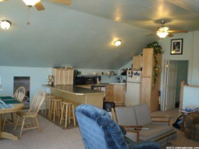 111 E 8900 S, Paradise, UT 84328 — photo 9
