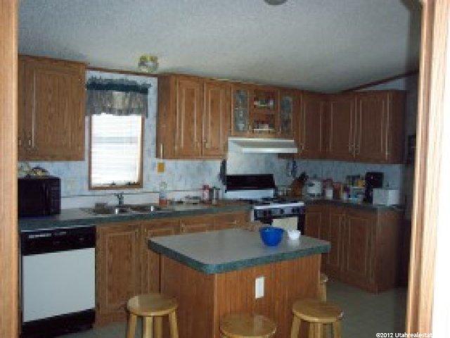 1700 W 2700 N, Pleasant View, UT 84404 — photo 3