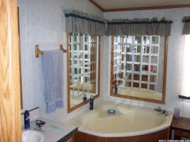 1700 W 2700 N, Pleasant View, UT 84404 — photo 9