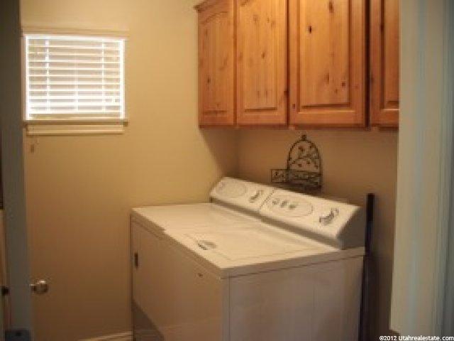 8741 Leafwood Ln, Sandy, UT 84094 — photo 11