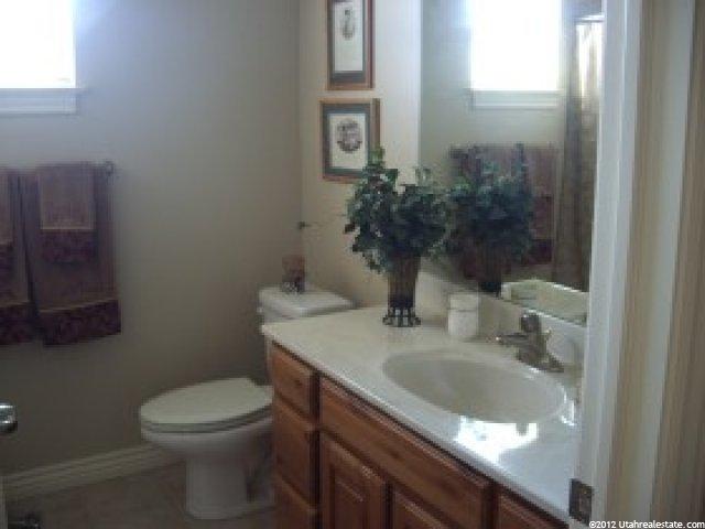 8741 Leafwood Ln, Sandy, UT 84094 — photo 10