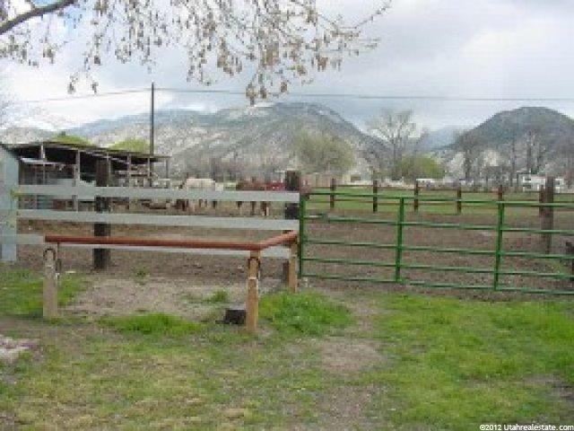 140 N 400 E, Levan, UT 84639 — photo 3