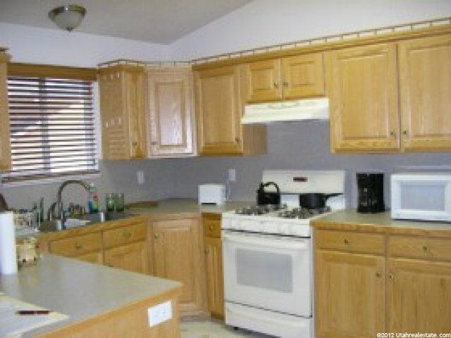 560 S 375 W, Ogden, UT 84404 — photo 2