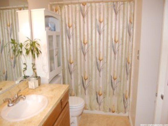 667 Creek View Rd, Centerville, UT 84014 — photo 3