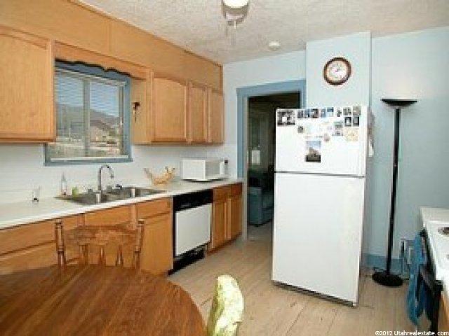 195 E 100 N, Hyde Park, UT 84318 — photo 4