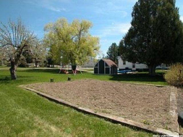 195 E 100 N, Hyde Park, UT 84318 — photo 8