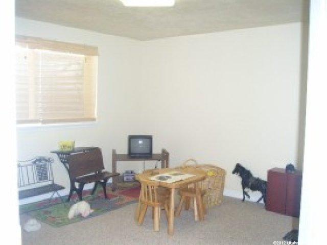 634 W 2325 N, Layton, UT 84041 — photo 4