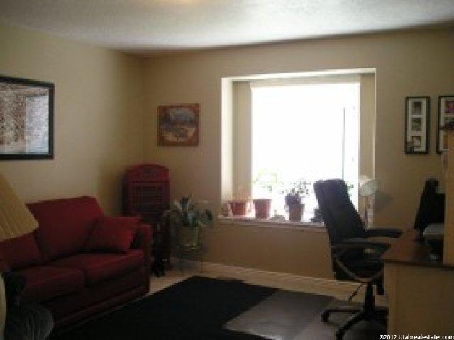 634 W 2325 N, Layton, UT 84041 — photo 3