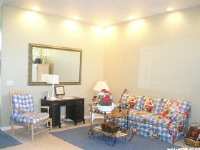 634 W 2325 N, Layton, UT 84041 — photo 2