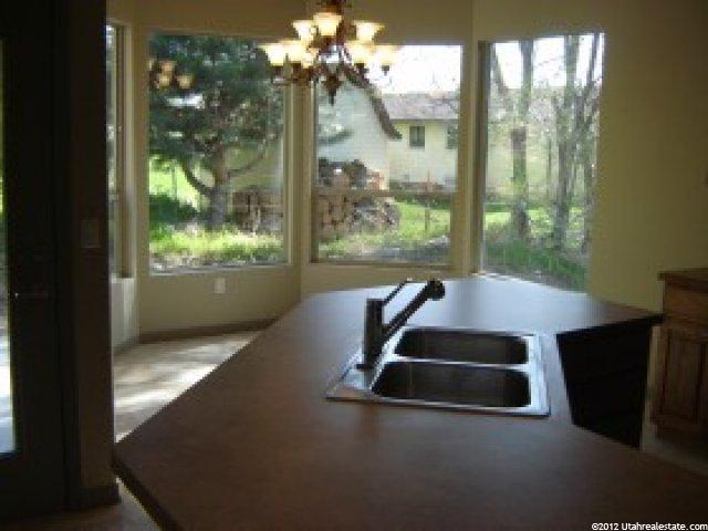 1089 E Benchview Dr, Ogden, UT 84404 — photo 3