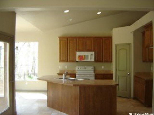 1089 E Benchview Dr, Ogden, UT 84404 — photo 2