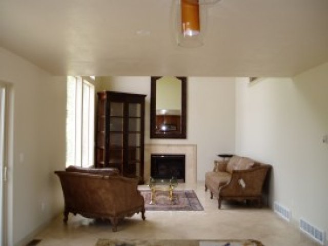 1092 E Benchview Dr, Ogden, UT 84404 — photo 4