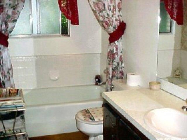 735 Lakerview Dr, Ogden, UT 84403 — photo 8