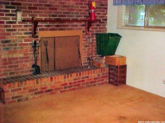 735 Lakerview Dr, Ogden, UT 84403 — photo 9